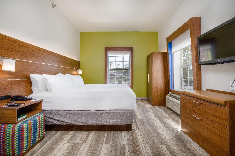 身障者適用キングサイズベッドルーム, Holiday Inn Express Phoenix Airport/university Drive, An Ihg