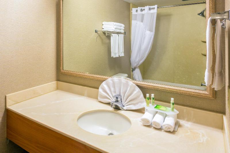 غرفة قياسية سرير كينج, Holiday Inn Express Roseburg, An Ihg