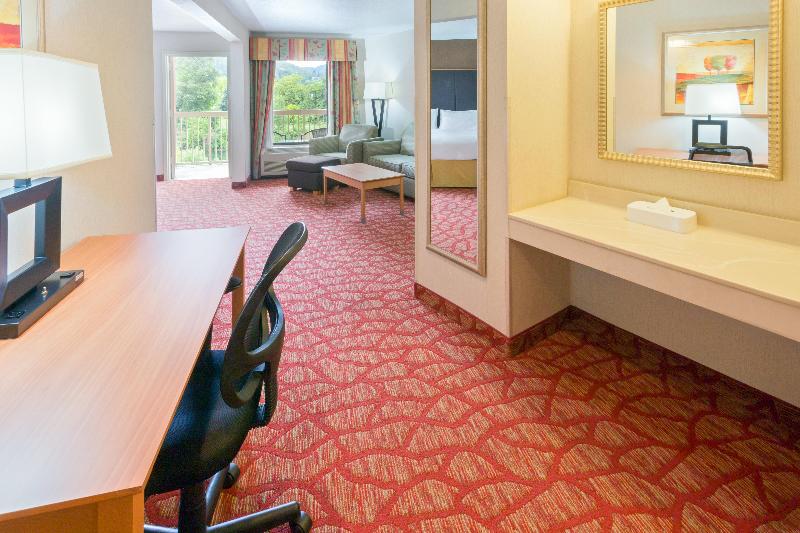 جناح إدارى سرير كينج, Holiday Inn Express Roseburg, An Ihg