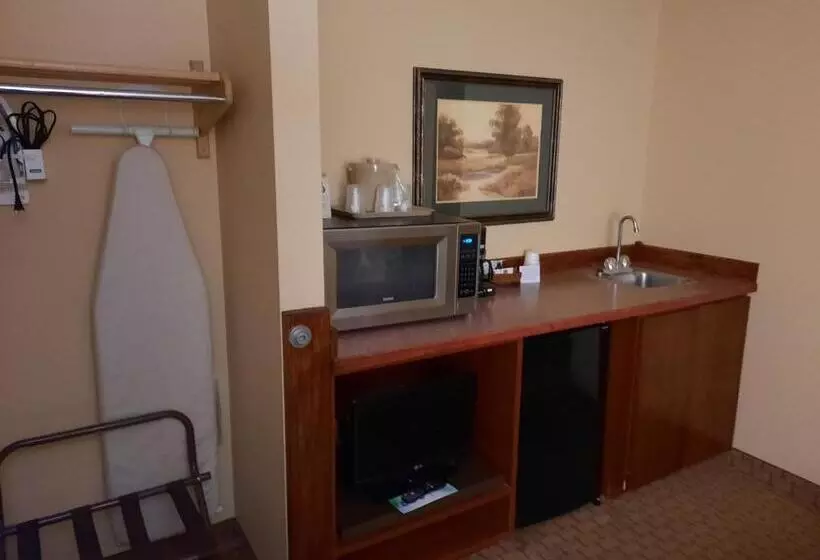 سوییت, Horse Creek Inn