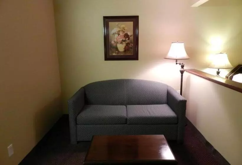 ジュニアスイート, Luxury Inn & Suites Troy