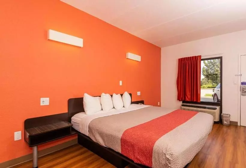キングサイズベッドのデラックスルーム, Motel 6kingsport, Tn
