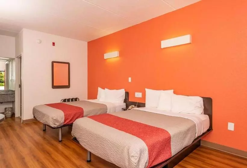 デラックスの４人部屋, Motel 6kingsport, Tn