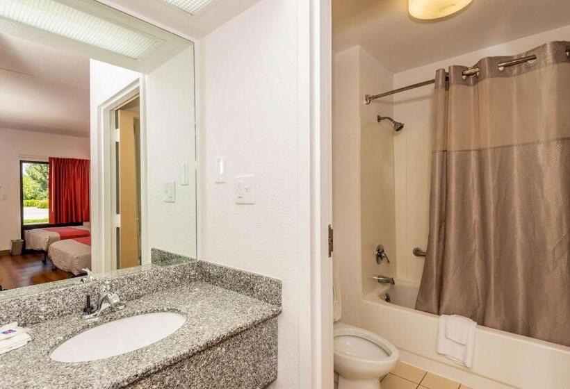 חדר סטנדרט עם מיטת קינג, Motel 6kingsport, Tn