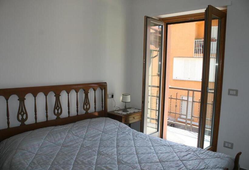 バルコニー付きスタンダードルーム, B&b Della Contrada Varenna