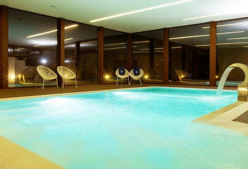 Дом 3 Спальни, Agrinho Suites & Spa Geres