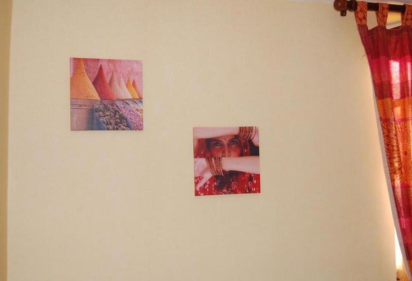 غرفة كومفورت, Maison D Hôtes Et Campement Mariposa