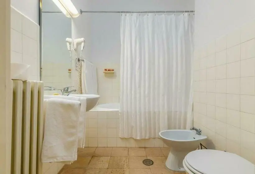 اتاق خانوادگی, Brijuni Hotel Neptun