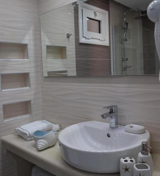 Номер Deluxe, Whitesands Beach Resort