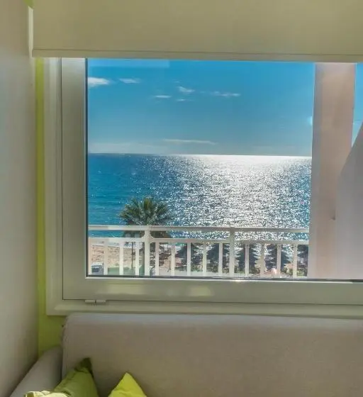 スーペリアールーム, Whitesands Beach Resort