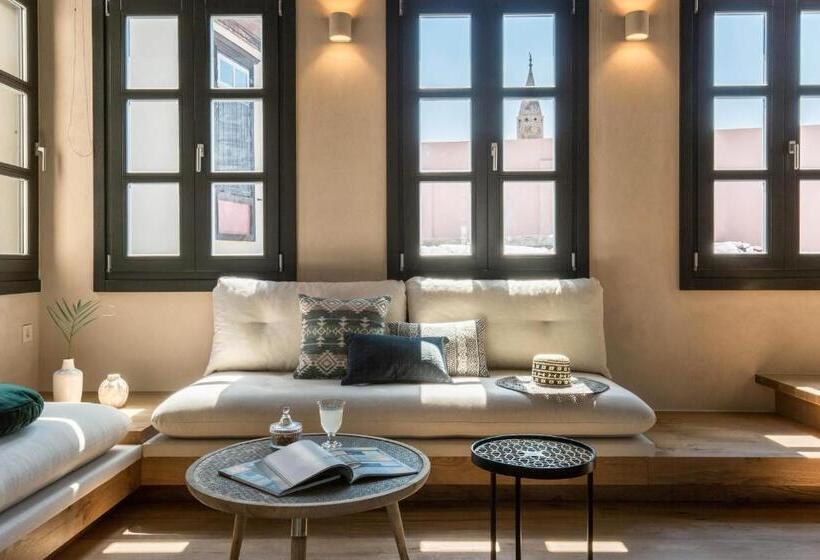 سوییت, J&g Suites