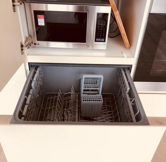 豪华两卧室公寓, Winston Apartments Docklands