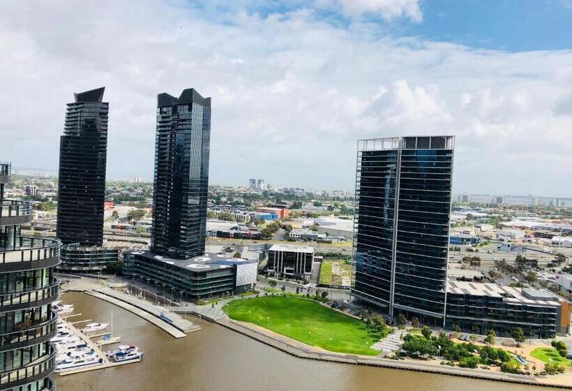 豪华两卧室公寓, Winston Apartments Docklands