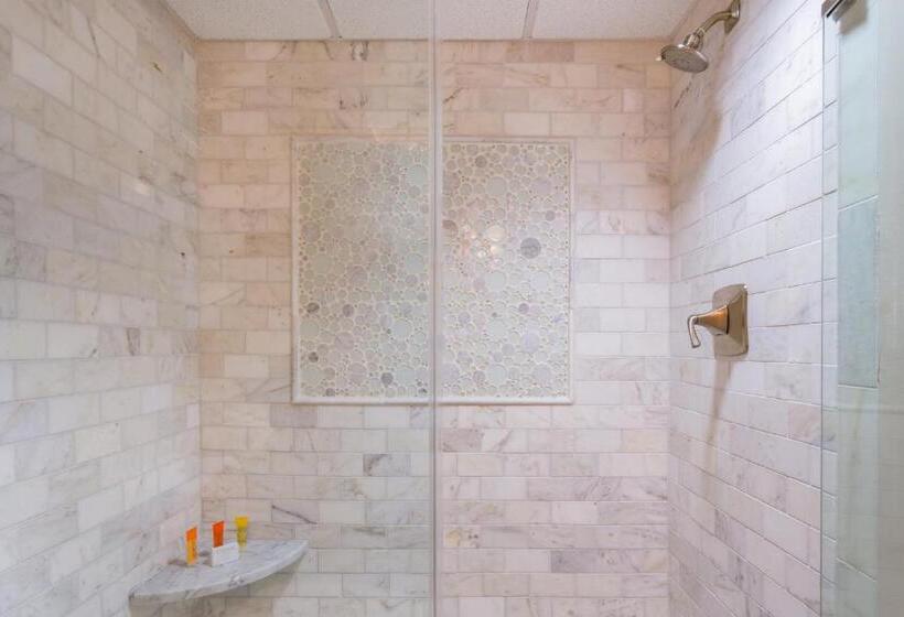 豪华两卧套房, Holiday Inn Resort Panama City Beach, An Ihg