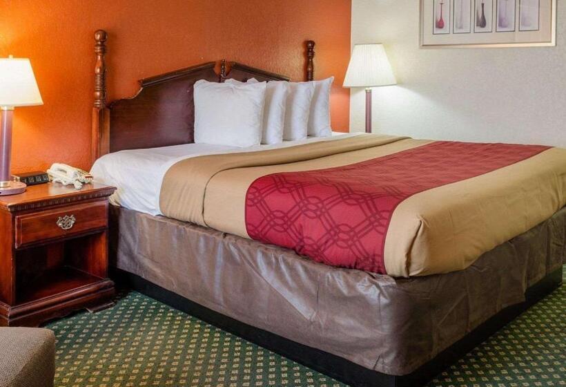 اتاق استاندارد با تخت بزرگ, Econo Lodge Inn & Suites