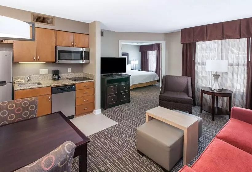 身障者適用スイートルーム, Homewood Suites By Hilton Indianapoliskeystone Crossing