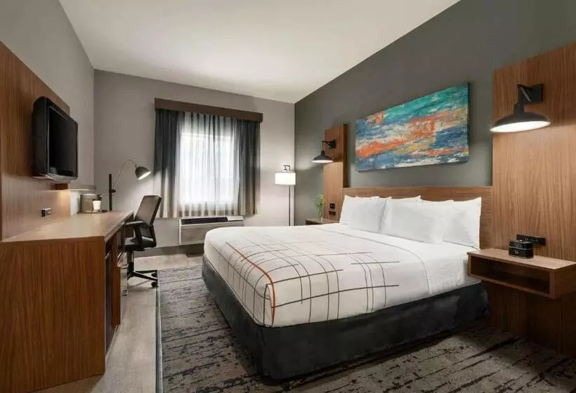 اتاق استاندارد با تخت بزرگ برای معلولان, La Quinta By Wyndham Salem Or