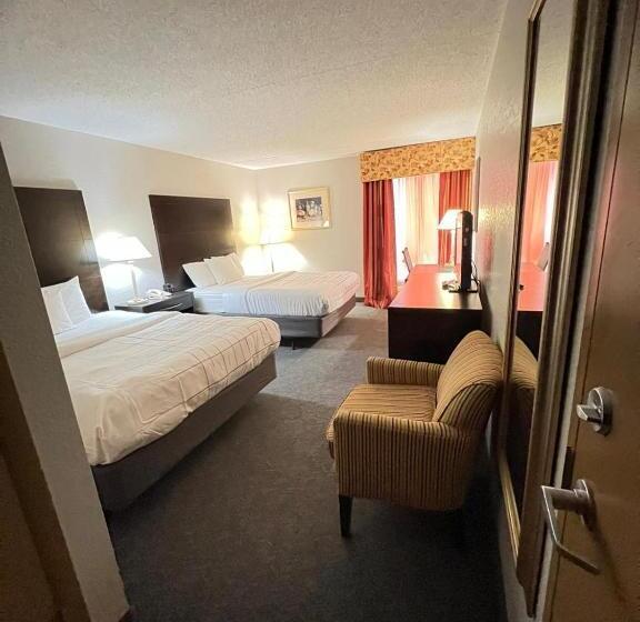 Номер Стандарт Адаптированный для Инвалидов, La Quinta Inn & Suites By Wyndham Salina
