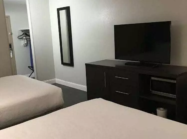 ２ダブルベッドのスタンダードルーム, Wingate By Wyndham Kansas City