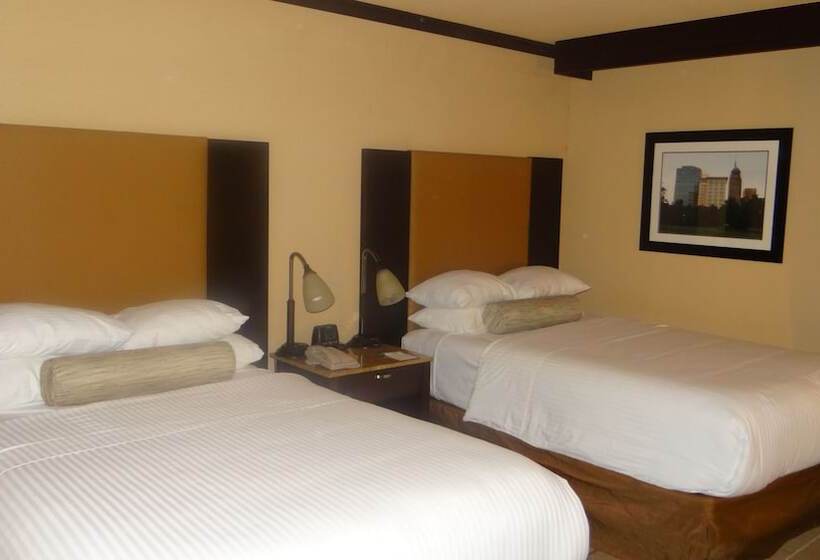 غرفه قياسيه سريرين مزدوجين, Wyndham Garden Oklahoma City Hotel & Conference Ctr Near Airport, Fairgrounds Paycom & I40