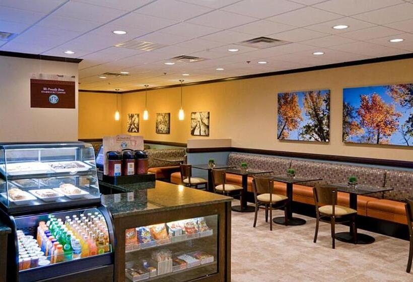 غرفه قياسيه سريرين مزدوجين, Wyndham Garden Oklahoma City Hotel & Conference Ctr Near Airport, Fairgrounds Paycom & I40