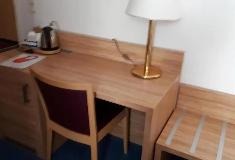 スタンダードルーム, Und Restaurant Knesebecker Hof