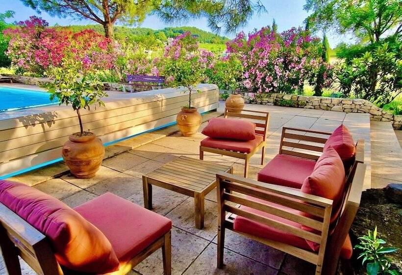 スタンダードルーム, Bastide Saint Didier