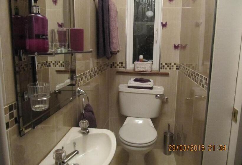 Triple Room Sea View, The Plough B&b