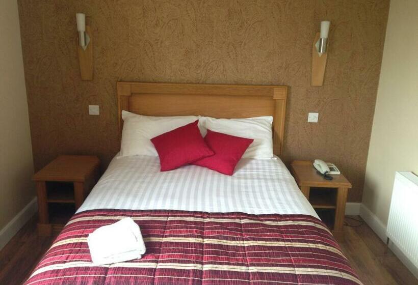 Pokój Rodzinny, Creighton