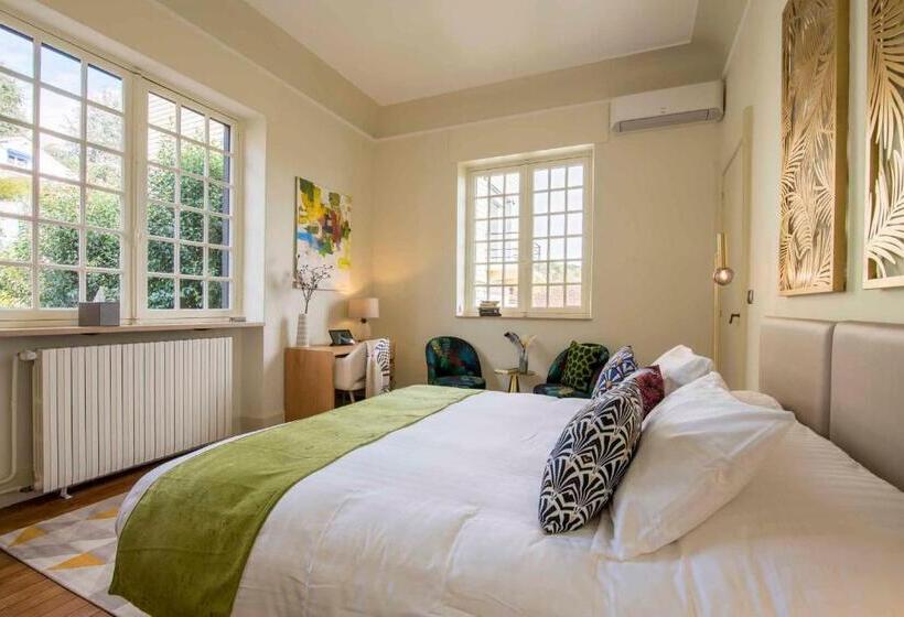 기본룸, Quand La Ville Dort