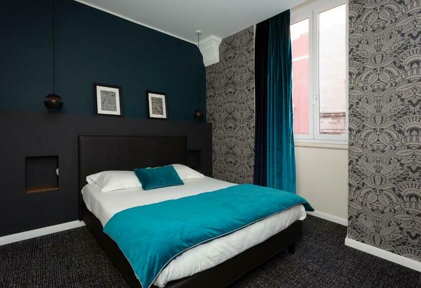 غرفة سوبيريور, Babbu