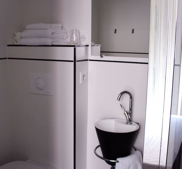 غرفة قياسية, Babbu