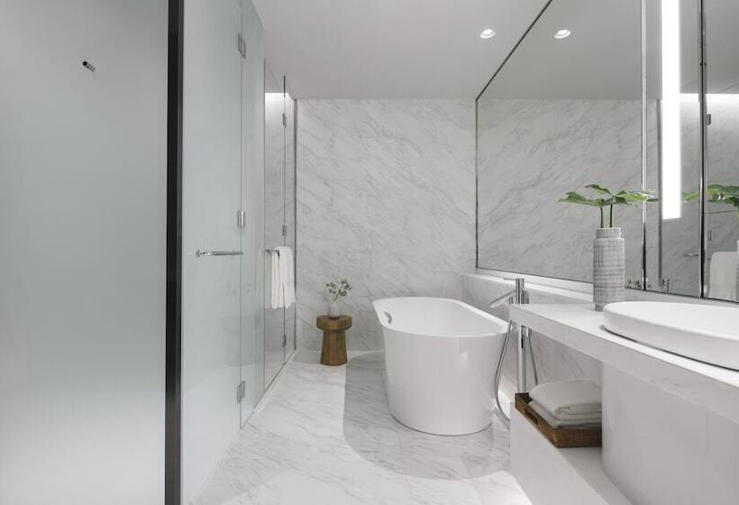 Quarto Premium, Kimpton Maalai Bangkok  An Ihg