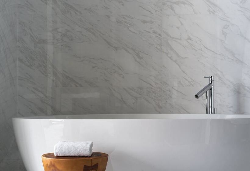 Suíte Júnior, Kimpton Maalai Bangkok  An Ihg