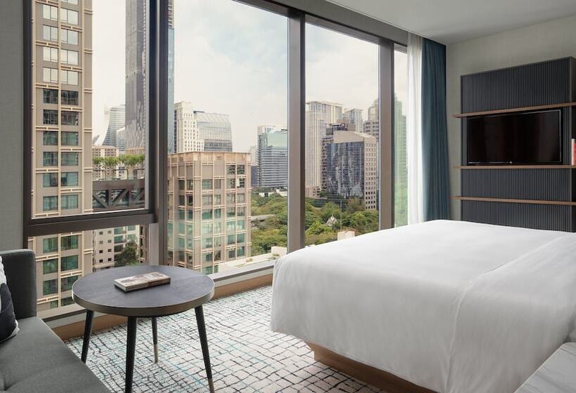 Полулюкс, Kimpton Maalai Bangkok An Ihg