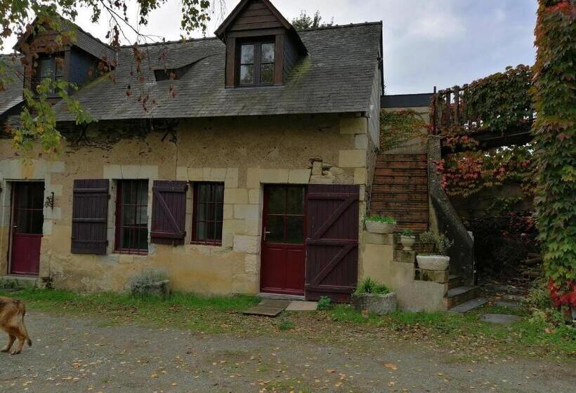 高级园景房, La Petite Charnasserie