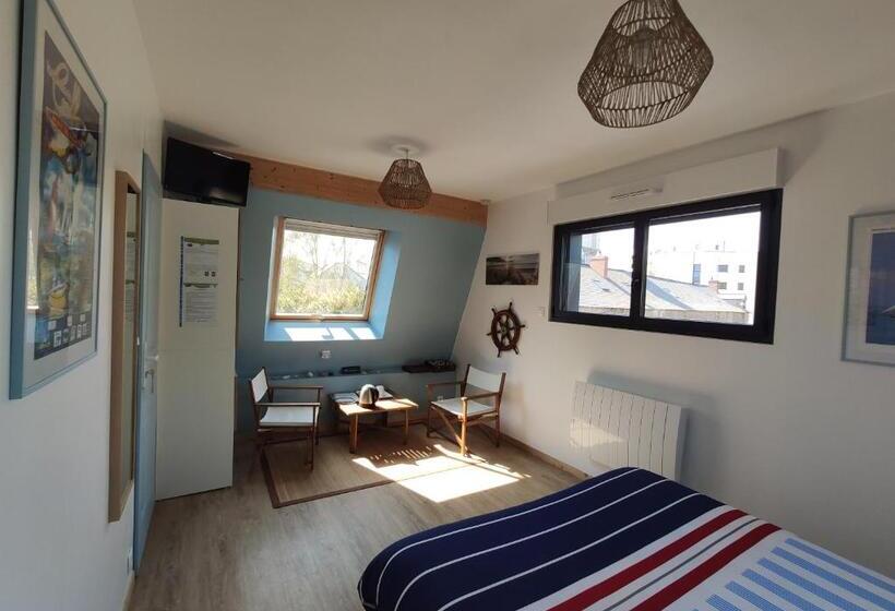 标准间, La Petite Charnasserie