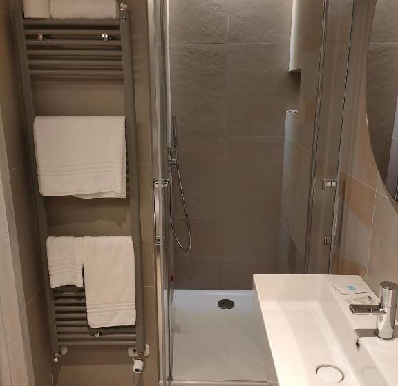 חדר סטנדרט, Albergo Baschera