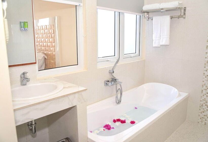 חדר דלוקס נוף לים, Seamount Hotel Amed