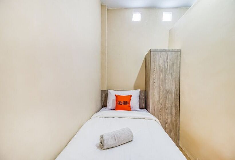 Номер Стандарт Индивидуальный, Koolkost Near Isi Yogyakarta