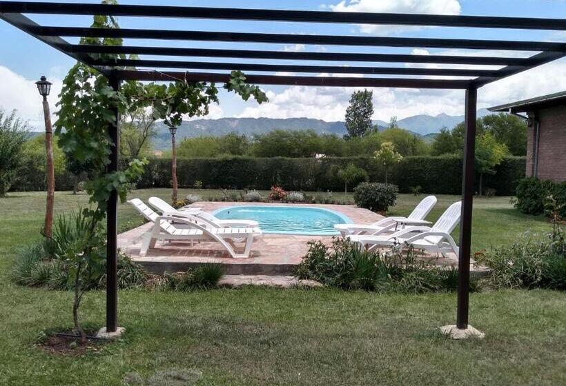 패밀리 스위트, El Indalo La Calderilla