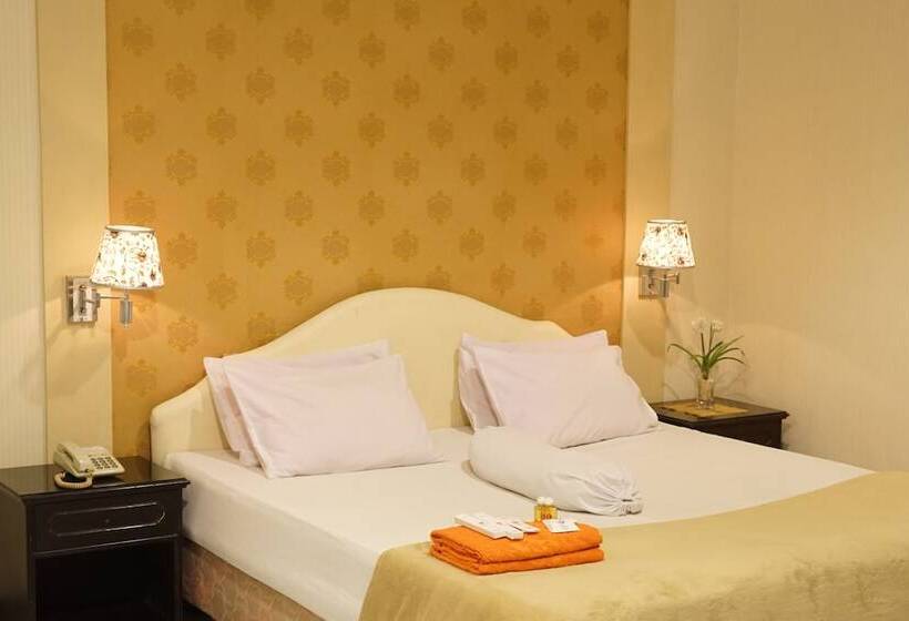 ファミリールーム, Garuda Bontang