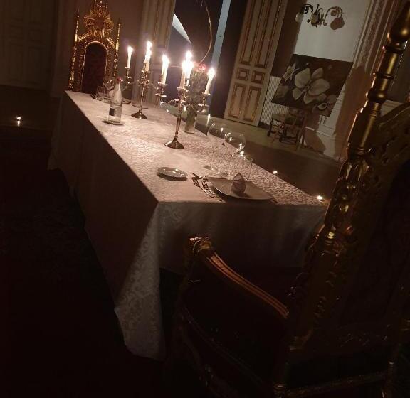 סוויטה, Salon Boyer