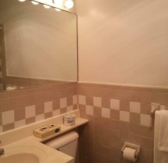 Номер Стандарт, Carolina Motel