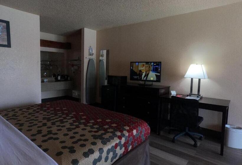 جناح سرير كينج, Econo Lodge Inn & Suites Downtown Northeast Near Fort Sam Houston