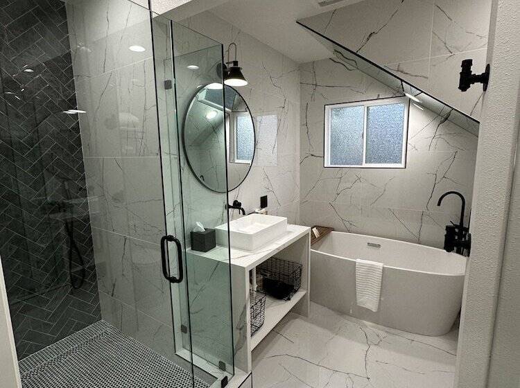 إستوديو ديلوكس, Inn At Depot Hill