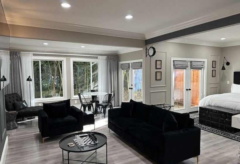 إستوديو ديلوكس, Inn At Depot Hill