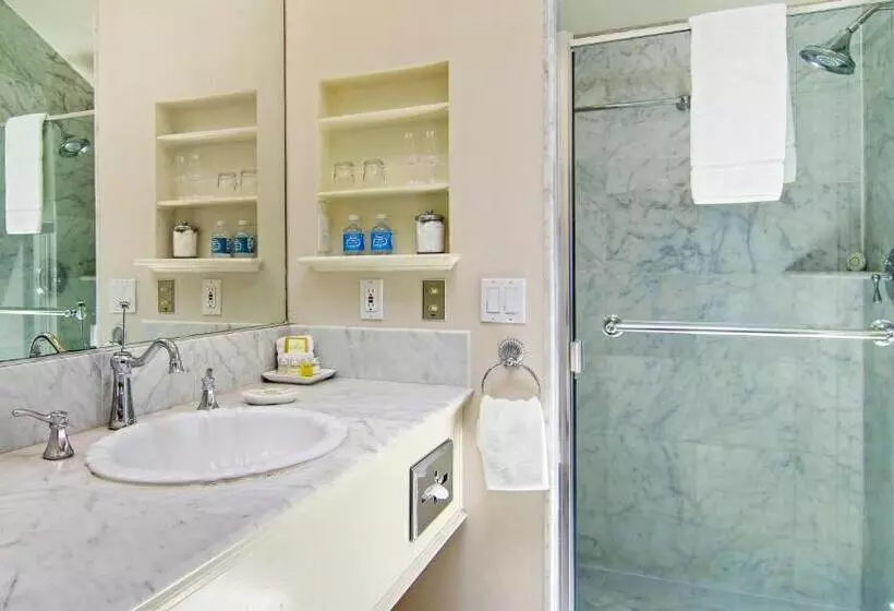 اتاق استاندارد با تخت بزرگ, Inn At Depot Hill