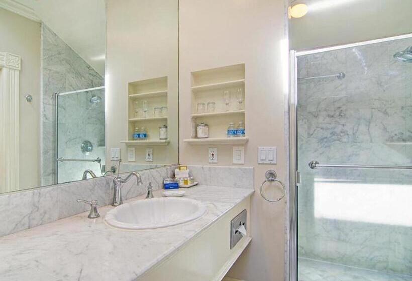 غرفة قياسية سرير كينج, Inn At Depot Hill