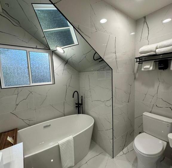 إستوديو ديلوكس, Inn At Depot Hill